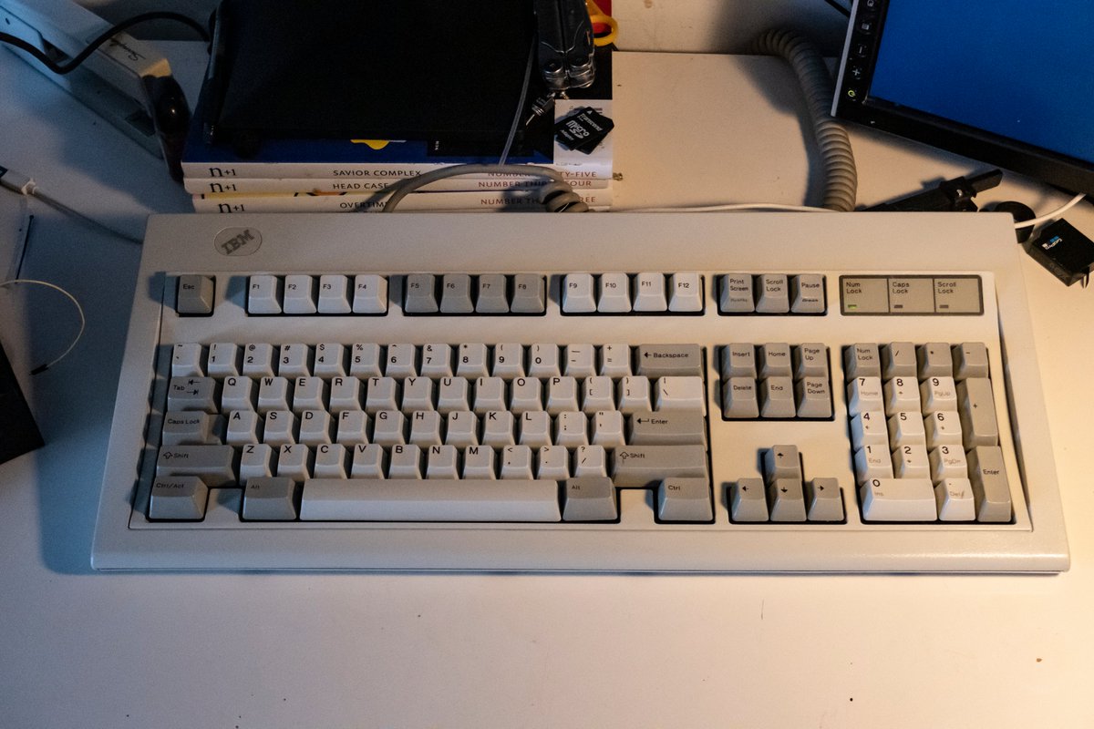 Restoring a 1993 IBM Model M keyboard - Vlado Vince